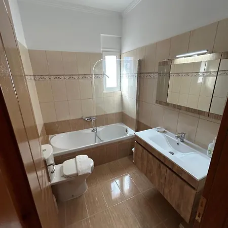 Konstantina * Apolpaina