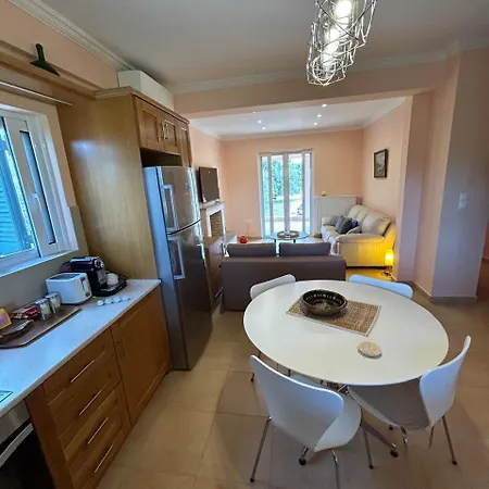 Konstantina * Apolpaina